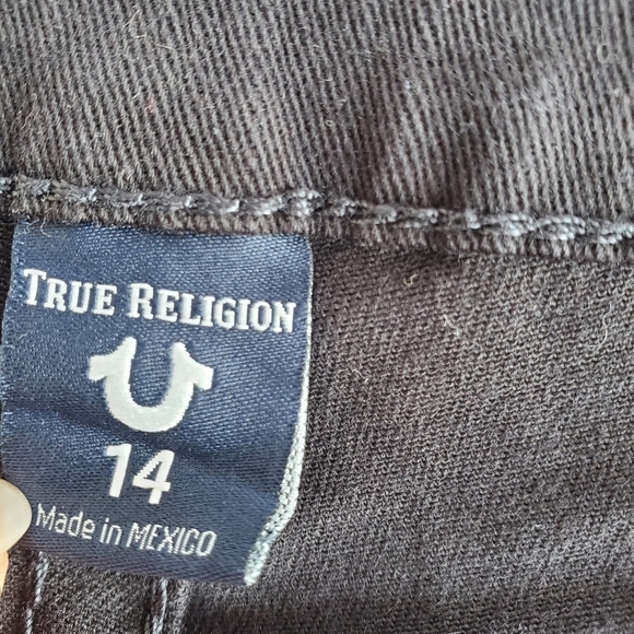 NWT True Religion Boys' Geno Frayed Denim Jean Short Sz 14 - Picture 12 of 13